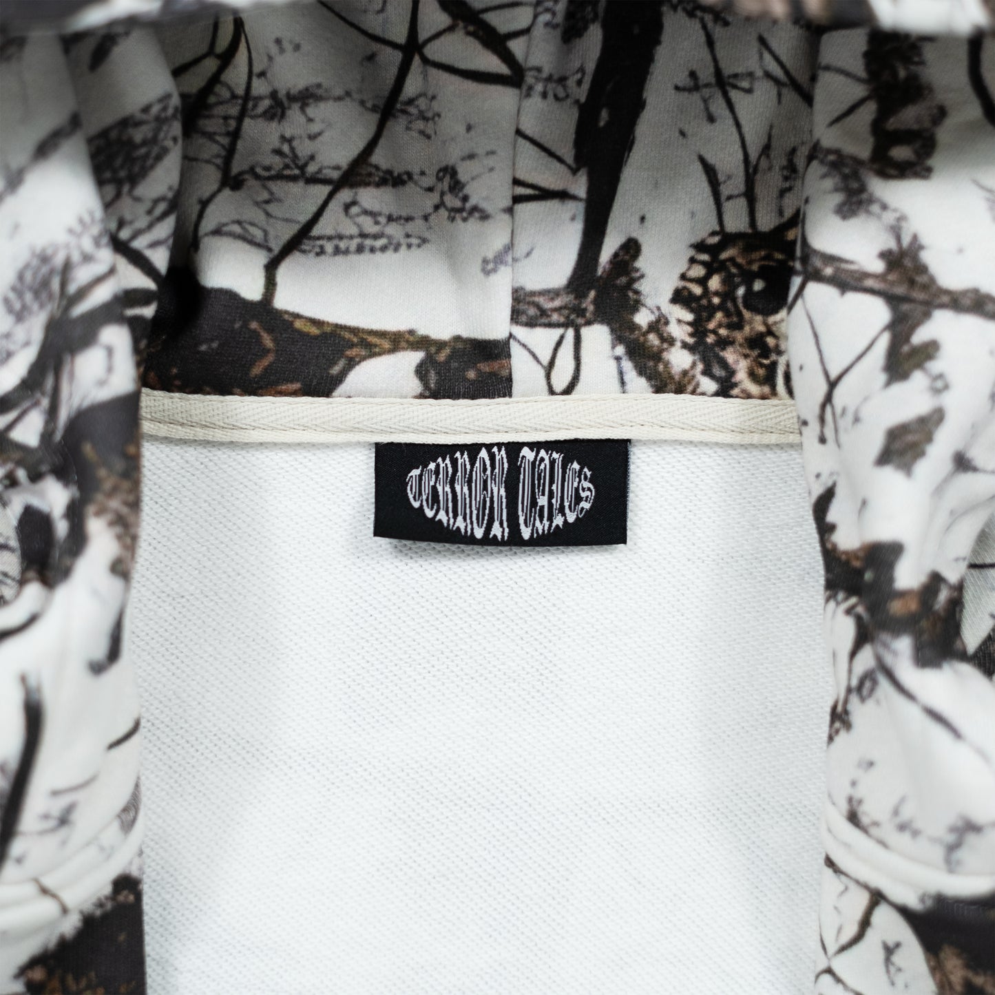 FROSTBITE CAMO ZIP UP