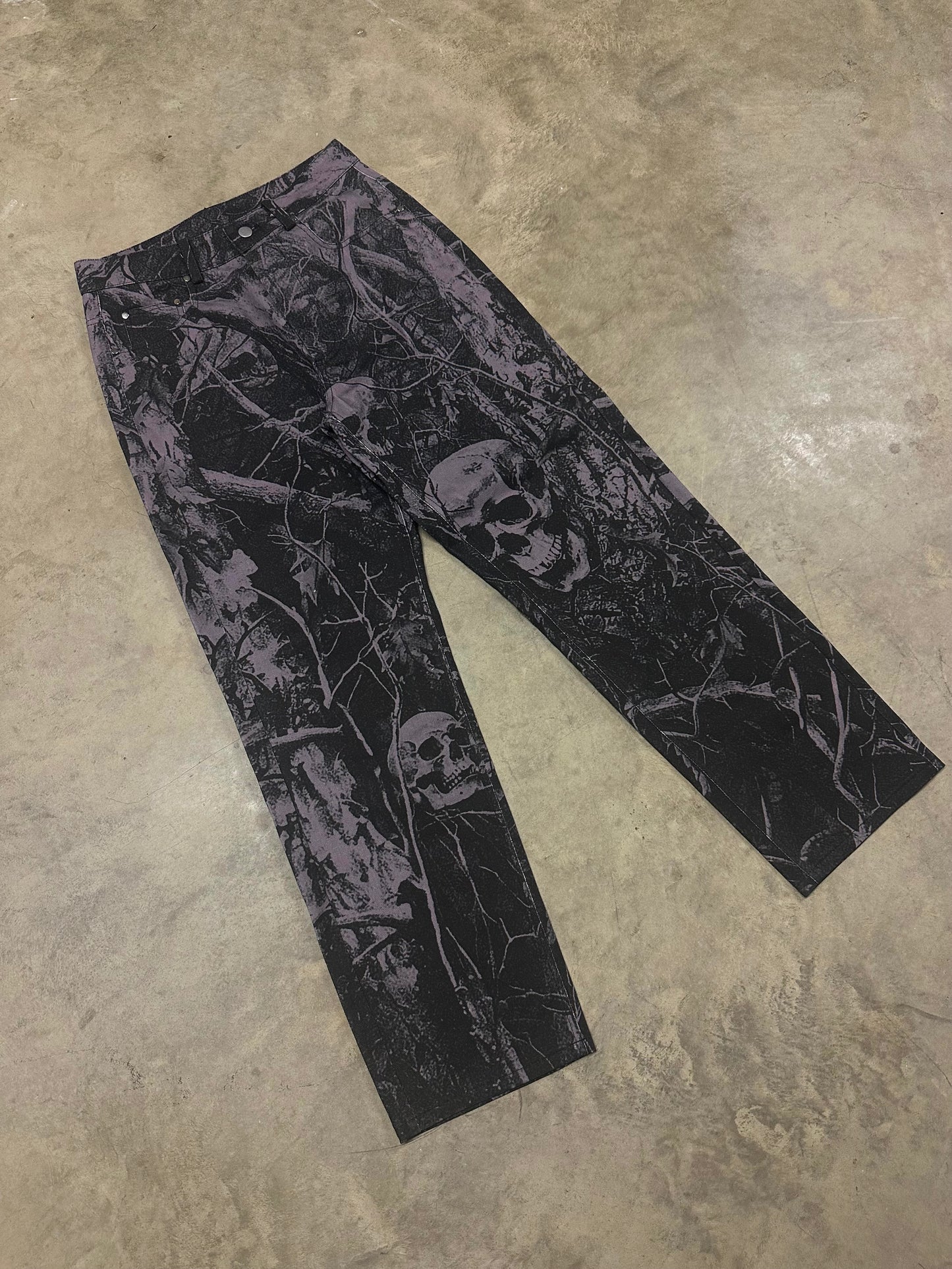 FEAR TREE CAMO PANTS - BLACK