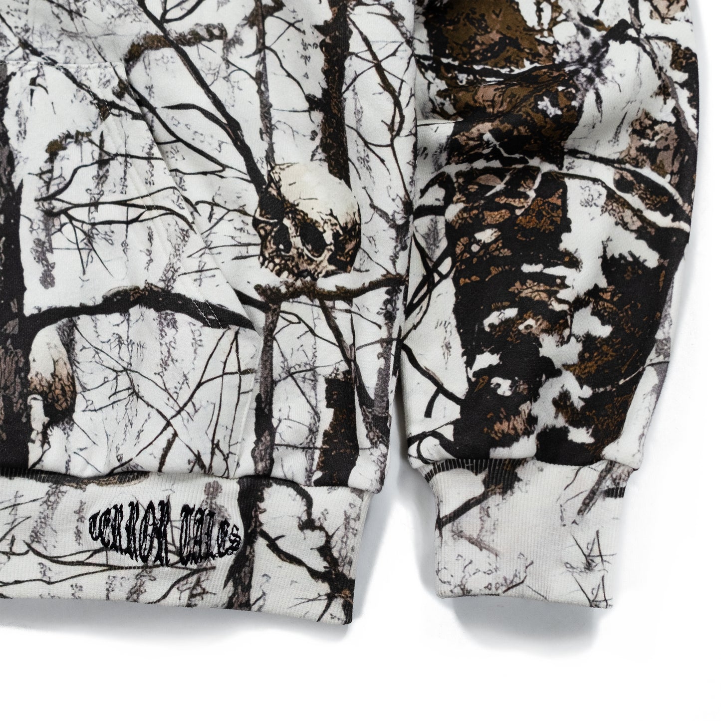FROSTBITE CAMO ZIP UP