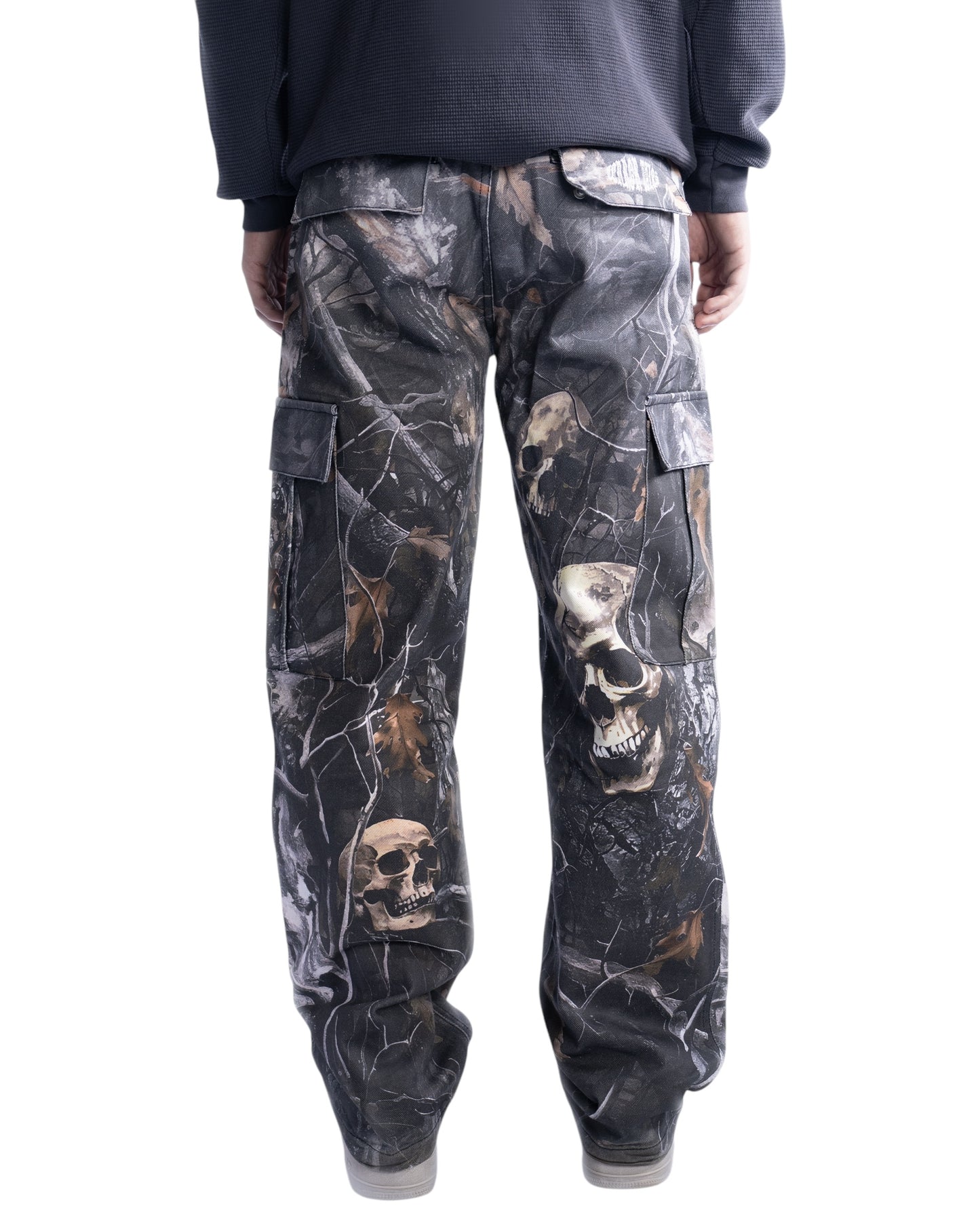 FEAR TREE CAMO CARGO PANTS