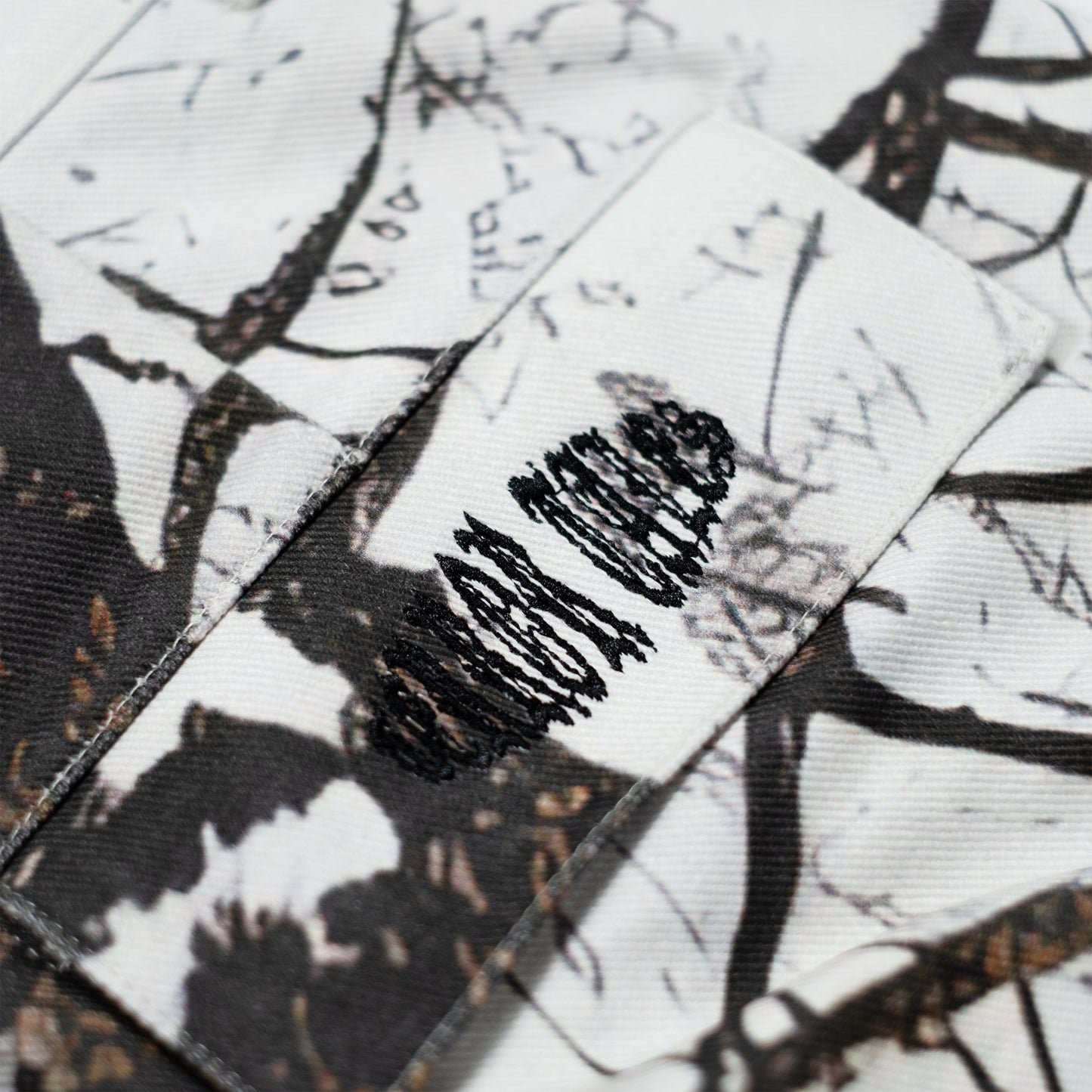 FROSTBITE CAMO CARGO PANTS