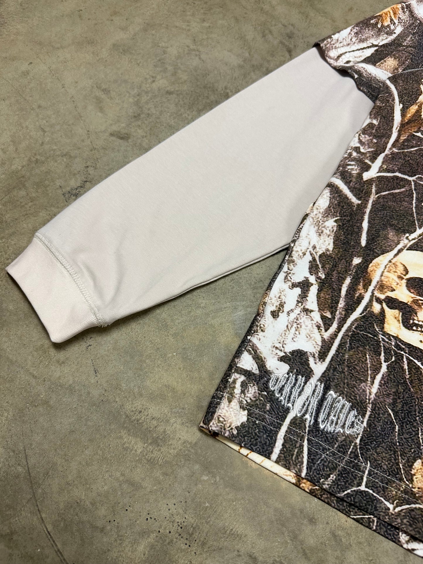 FEAR TREE CAMO LONGSLEEVE