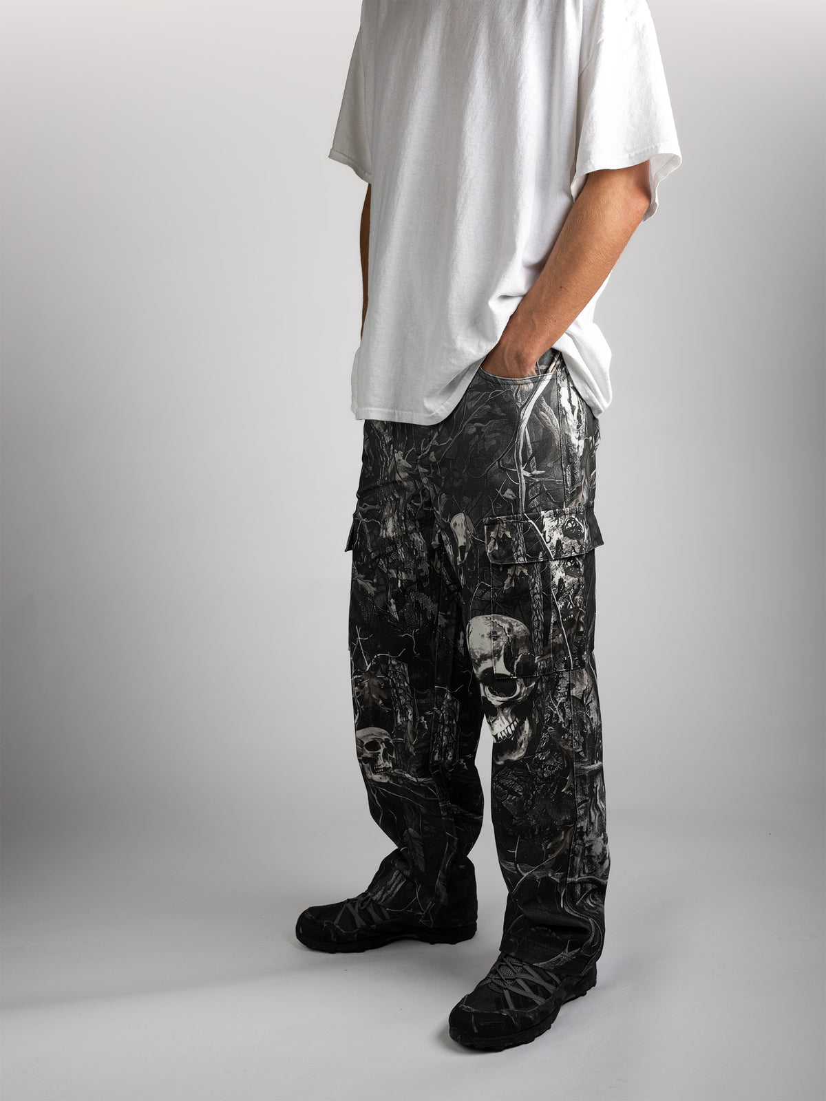 FEAR TREE CAMO CARGO PANTS V2 - BLACK [PRE-ORDER]
